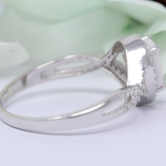 Teardrop Pear 1.25 Carat Ruby CZ Wedding Engagemen - Picture 5 of 6